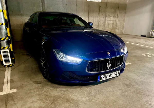 Maserati Ghibli cena 75000 przebieg: 235000, rok produkcji 2015 z Radom